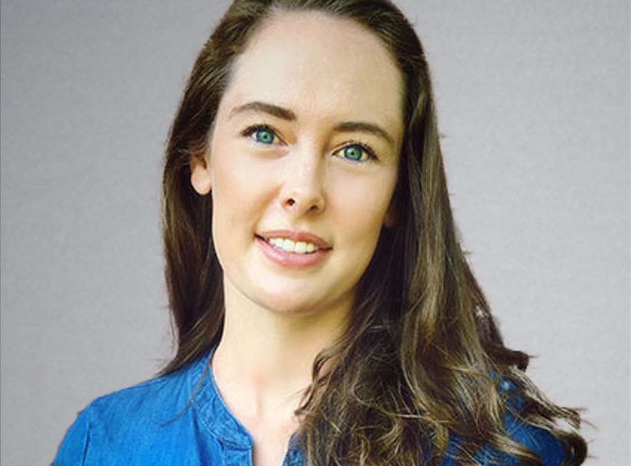 Laura Thompson